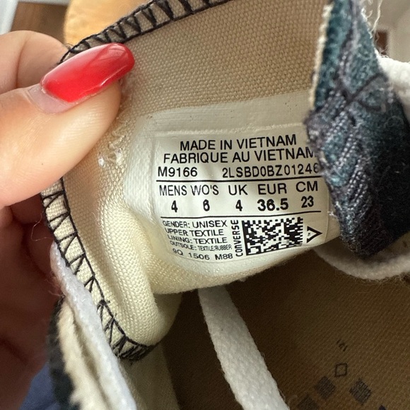 Converse Classic Black and White Low-Tops - Picture 7 of 8